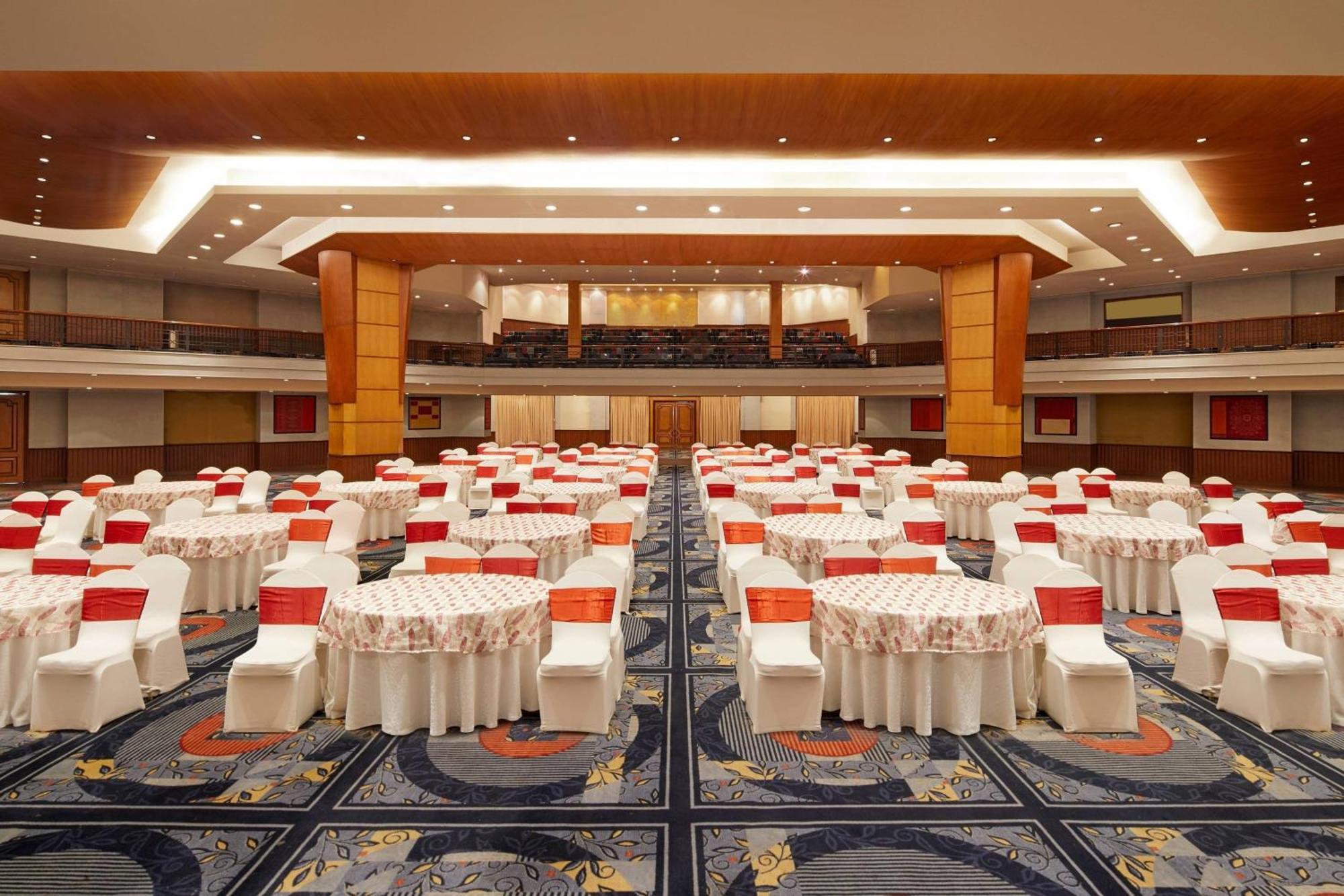 Hyderabad Marriott Hotel&Convention Centre Exterior foto